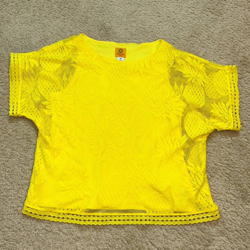 💛Ruby Rd. Lace Overlay Top💛 - Picture 8 of 10
